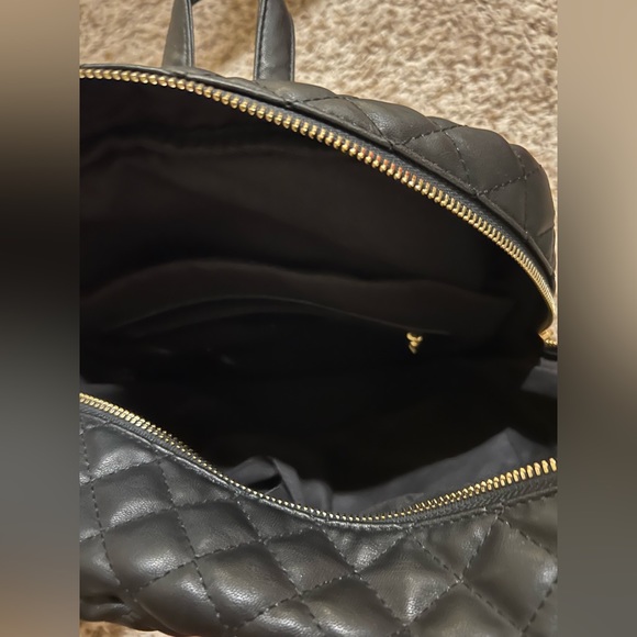 Bebe black quilted stylish backpack/bag - Picture 4 of 4